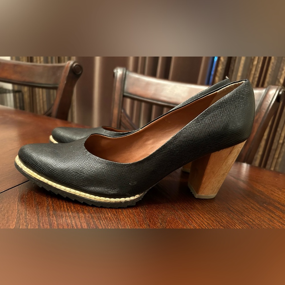 Miele Black Platform Heels Size 9